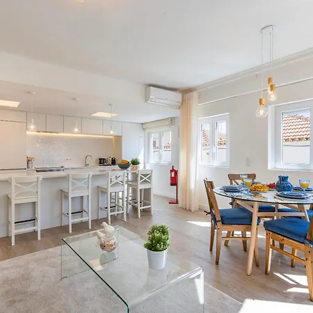 Apartment Gia's Homes By Lovelystay Cascais